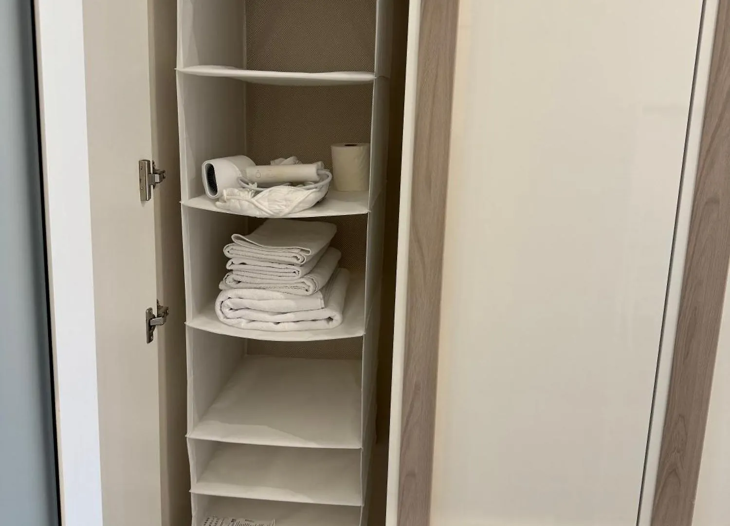 Apartment Wagner Milan Italy